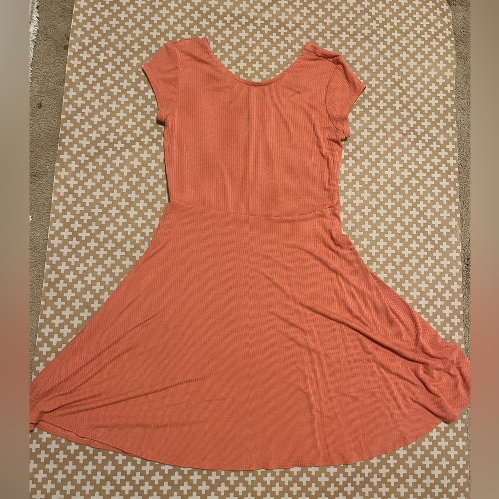 Art class reddish orange dress. Size Kids Large